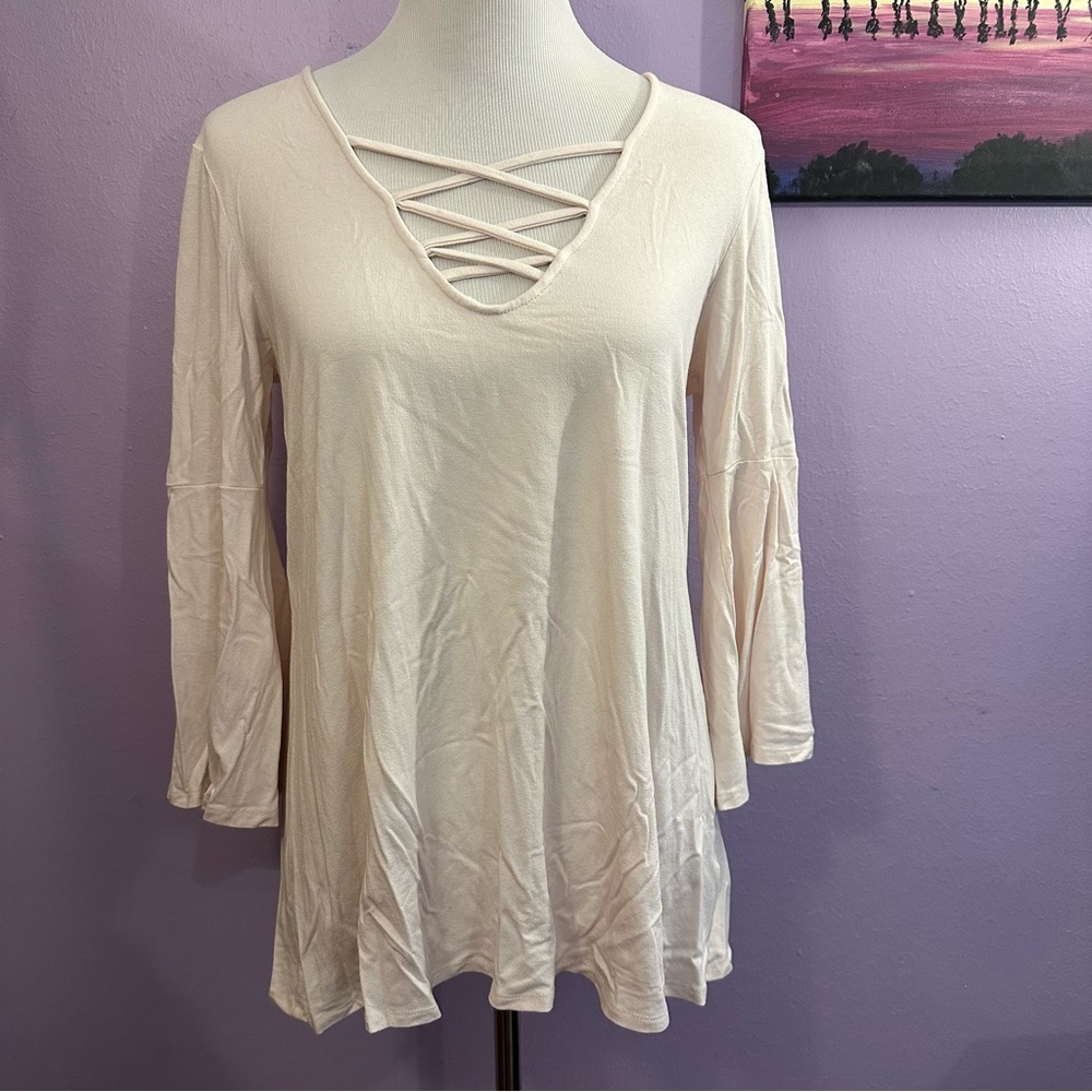 BKEred cream blouse